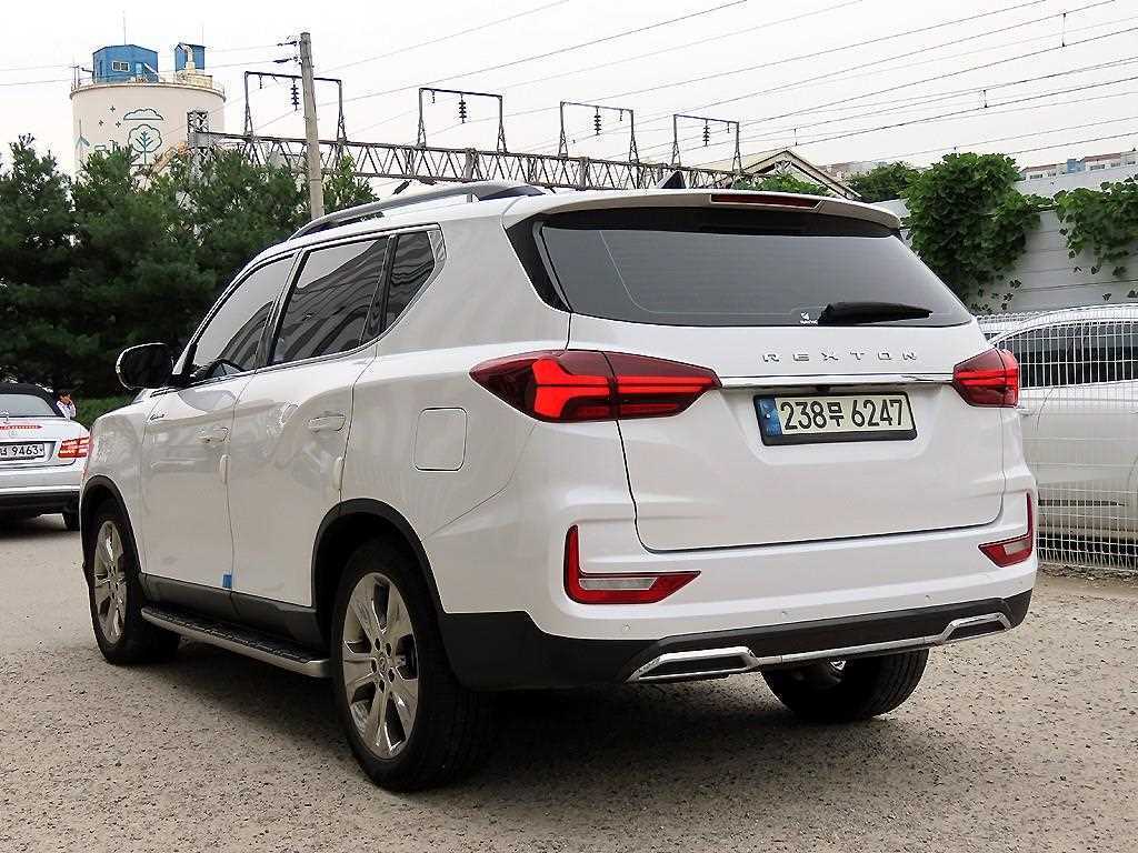 Ssangyong Rexton - Vista 3