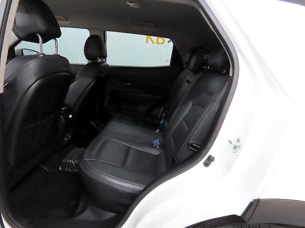 Ssangyong Korando - Vista 6