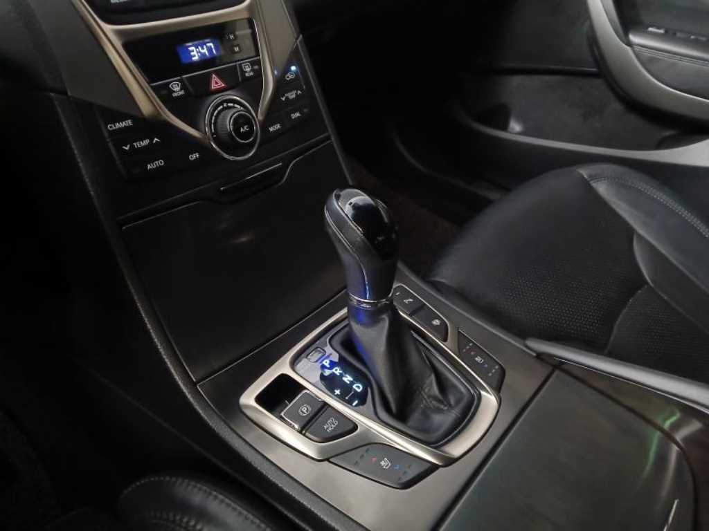 HYUNDAI Grandeur 2014 Negro - Importación desde Corea - HF Imports Iquique - Foto 13