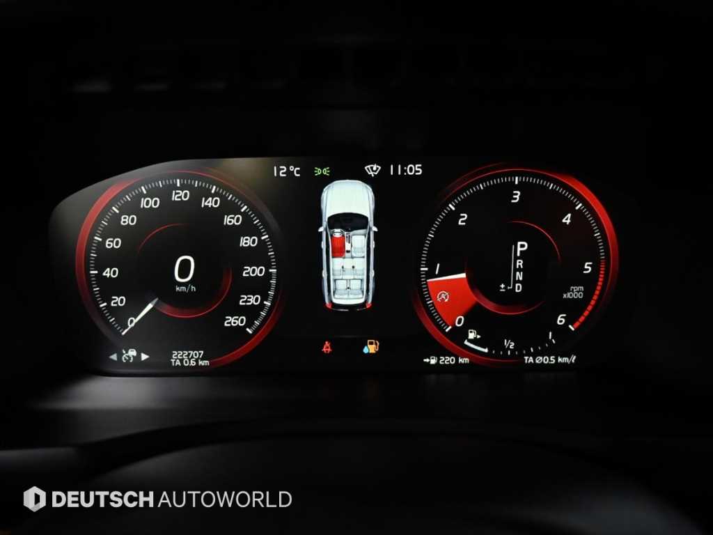 Volvo XC90 - Vista 8