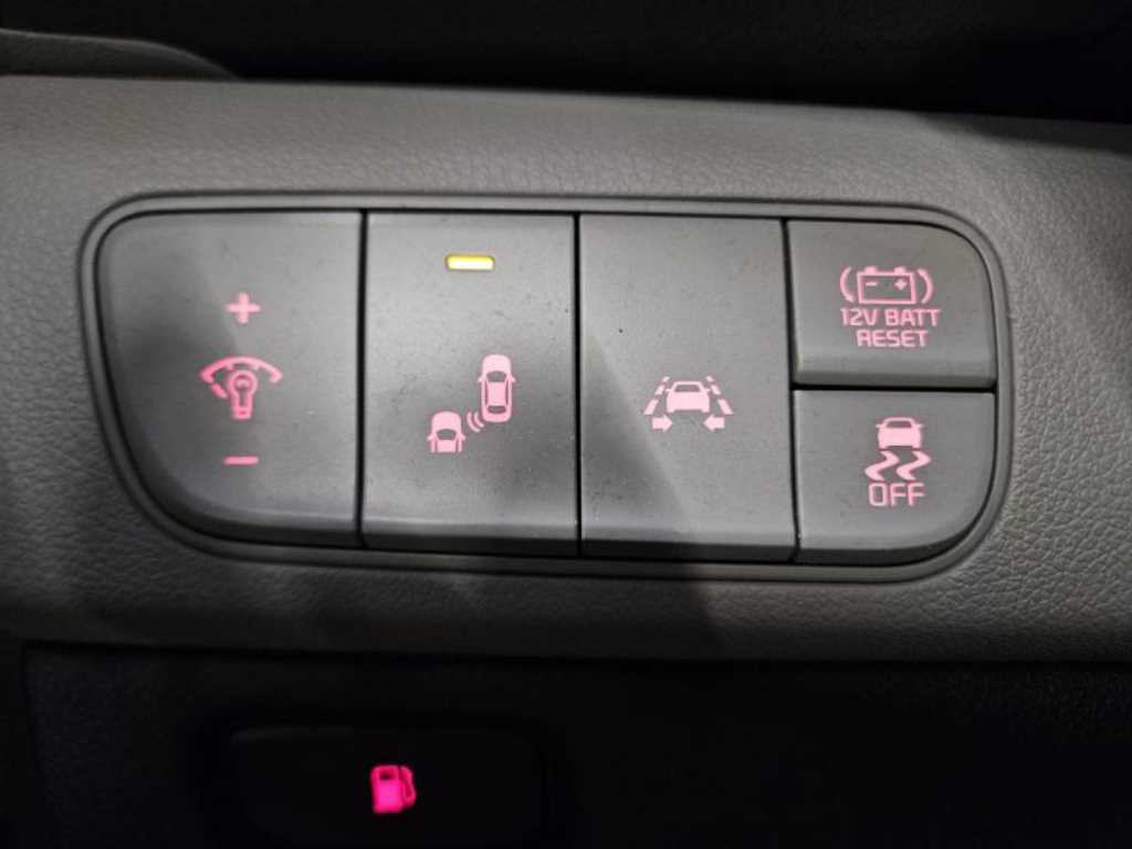 KIA Niro 2018 Blanco - Importación desde Corea - HF Imports Iquique - Foto 14