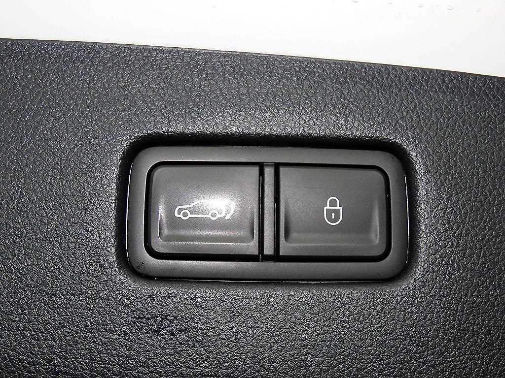 Genesis GV70 2022 Blanco - Importación desde Corea - HF Imports Iquique - Foto 15