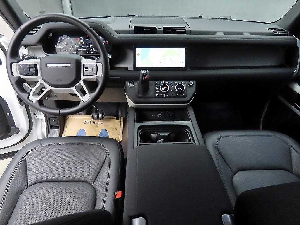 Land Rover Defender - Vista 7