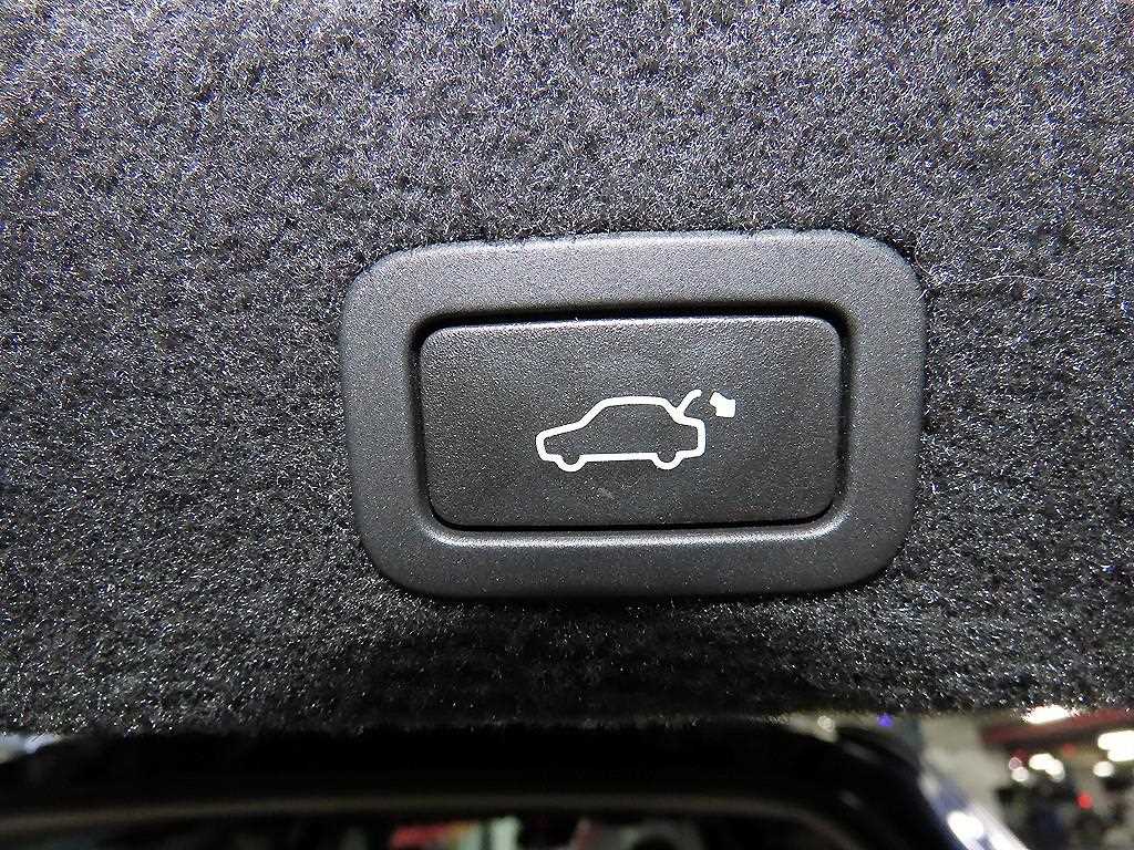 Volvo XC70 2015 Azul - Importación desde Corea - HF Imports Iquique - Foto 16