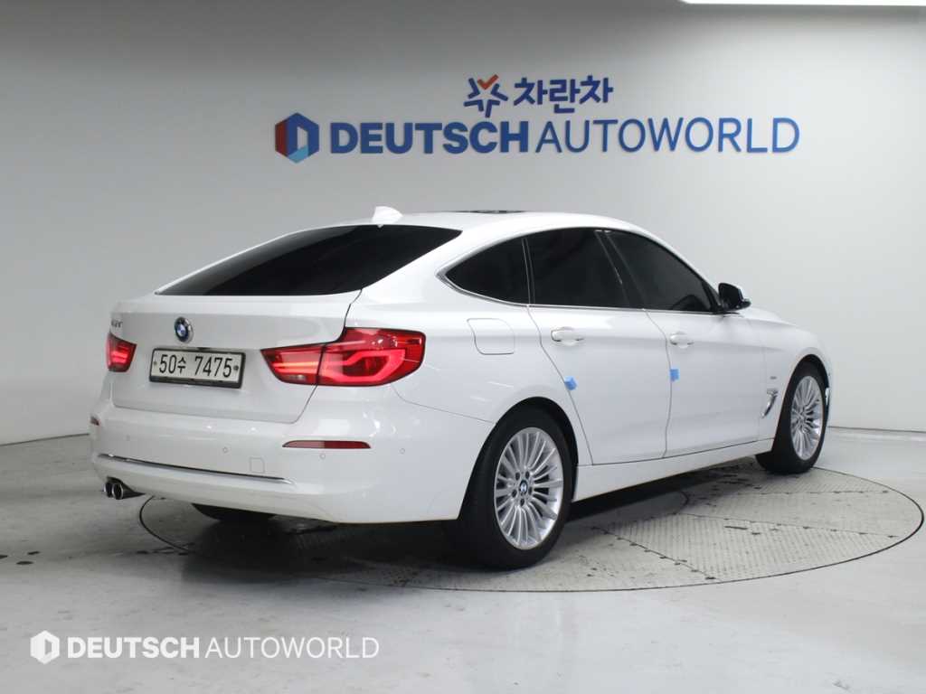 BMW Gran Turismo - Vista 2