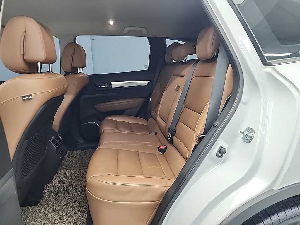 SAMSUNG QM6 - Vista 12