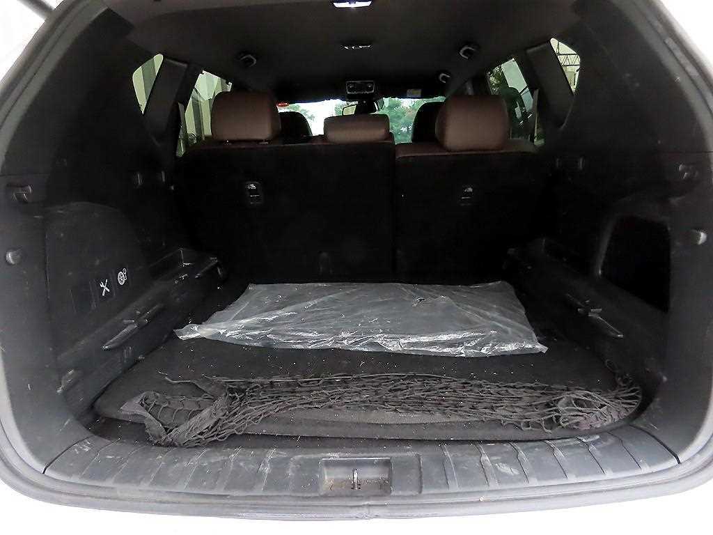 Ssangyong Rexton 2021 Blanco - Importación desde Corea - HF Imports Iquique - Foto 17