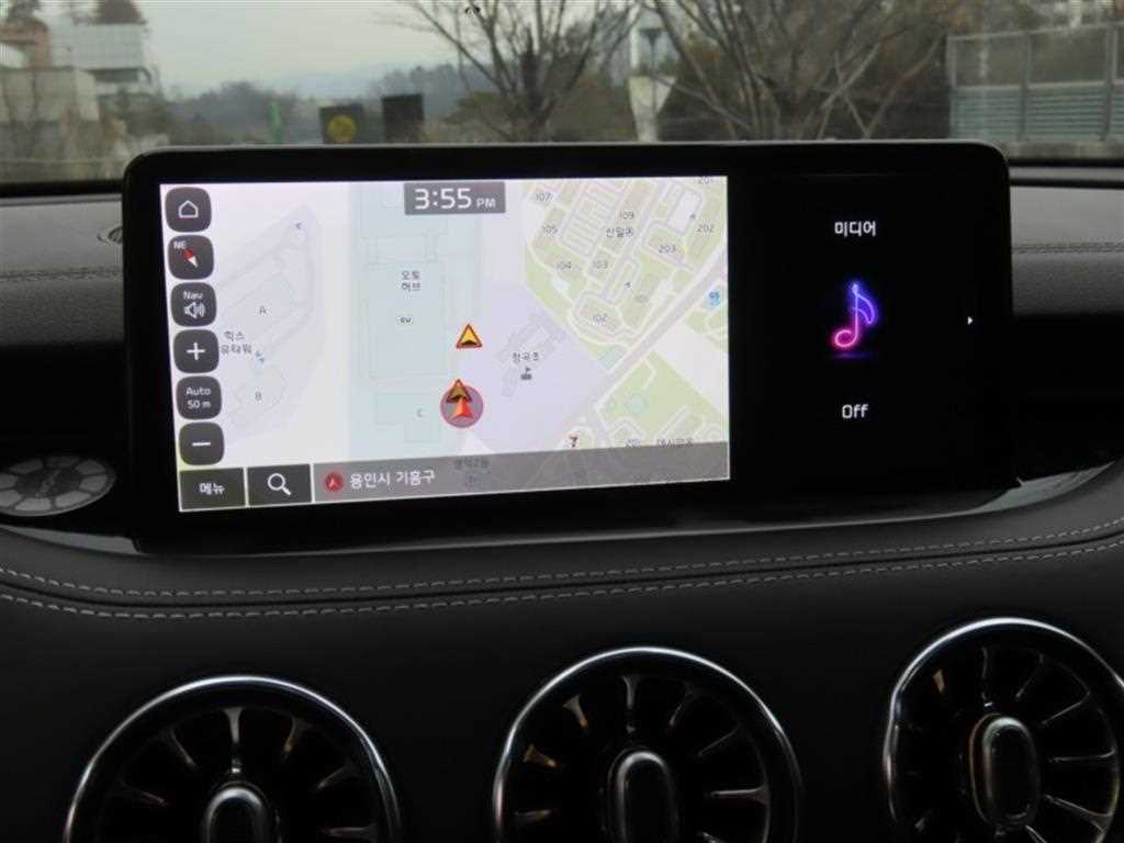 KIA Stinger - Vista 8