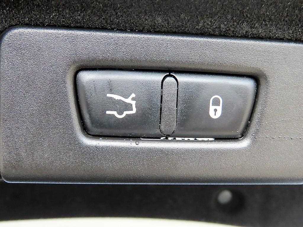 Maserati Ghibli 2018 Blanco - Importación desde Corea - HF Imports Iquique - Foto 17