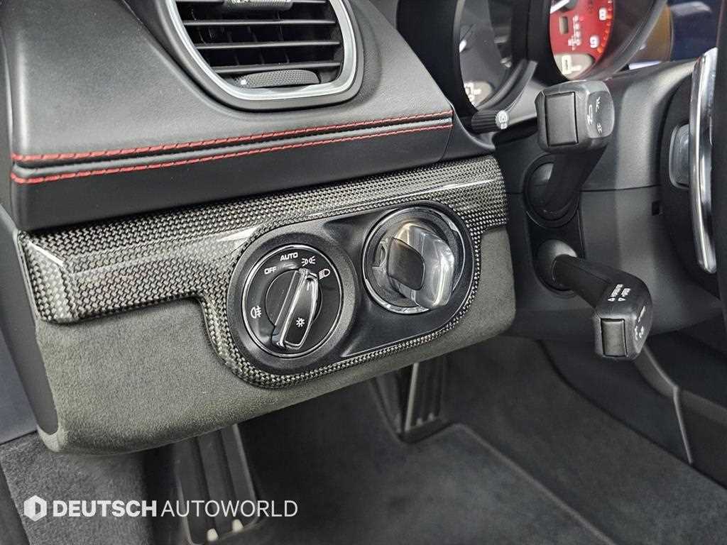 Porsche 718 - Vista 12