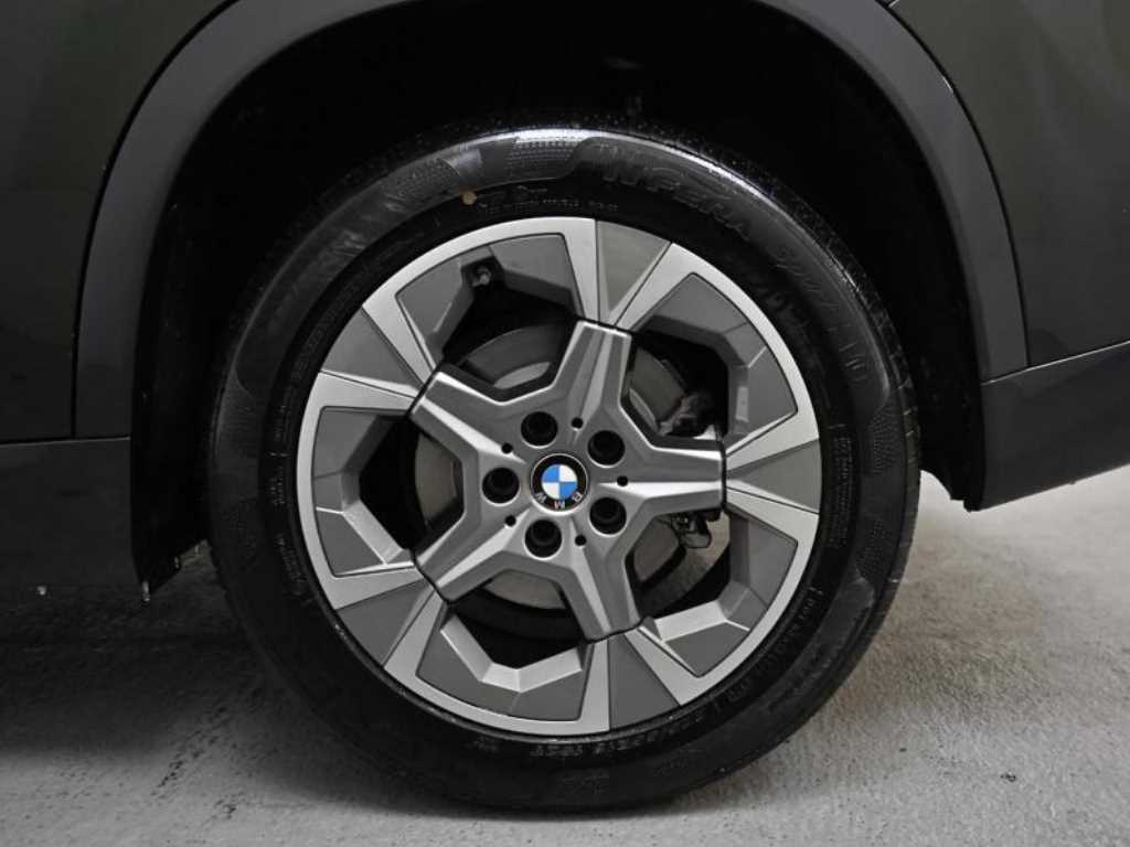 BMW X1 2025 Verde - Importación desde Corea - HF Imports Iquique - Foto 19