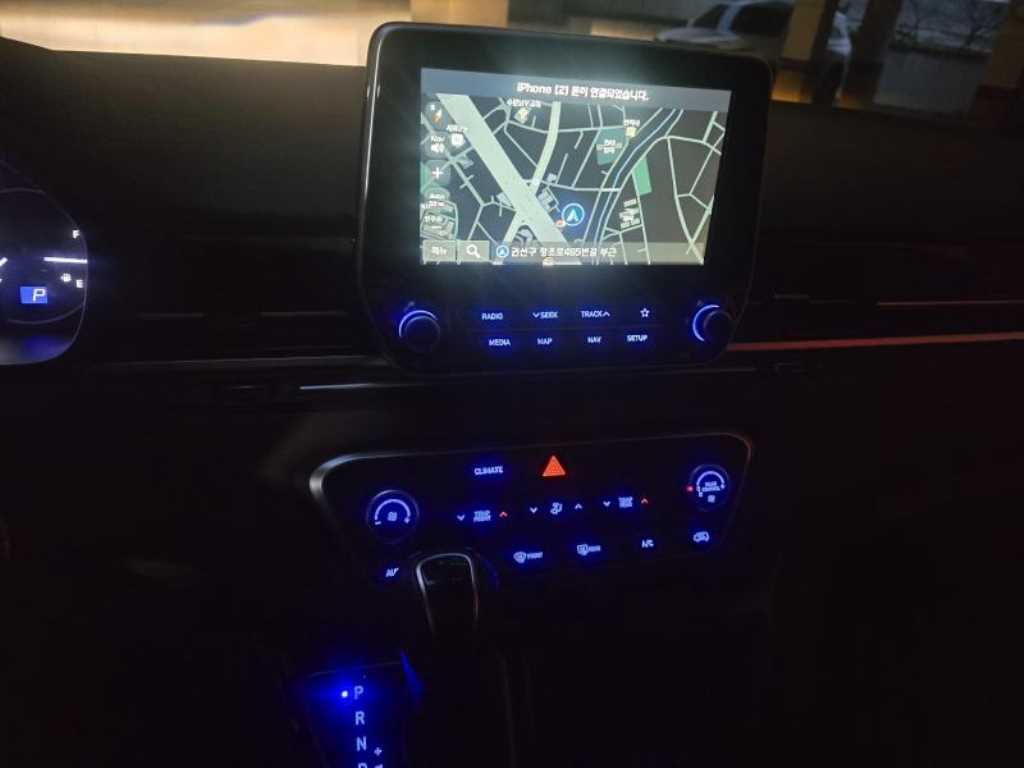 HYUNDAI Starex - Vista 4