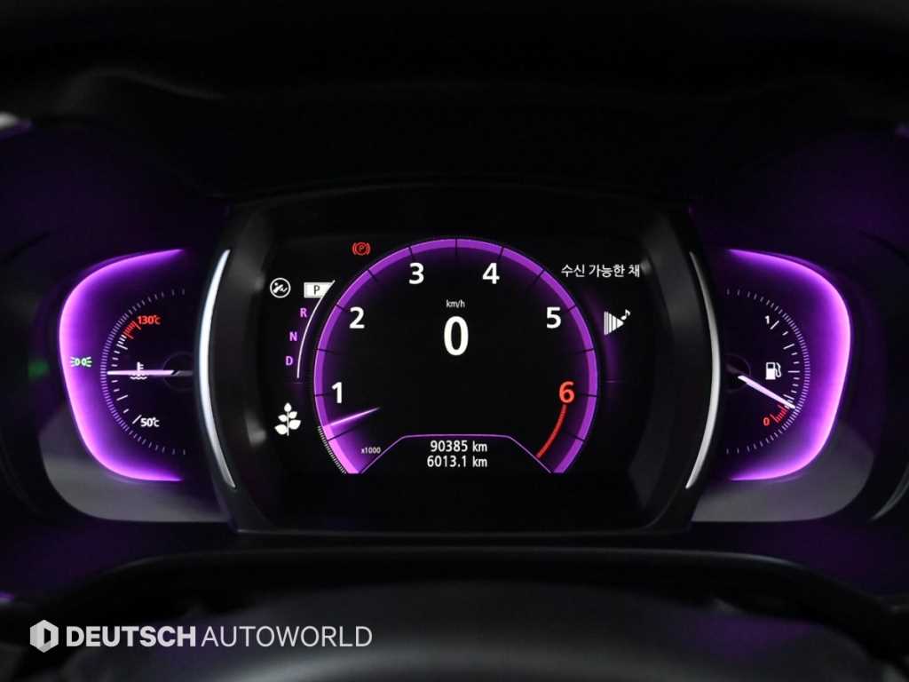 SAMSUNG QM6 - Vista 8