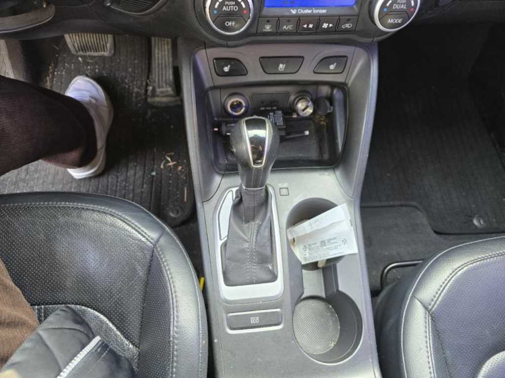 HYUNDAI Tucson - Vista 12