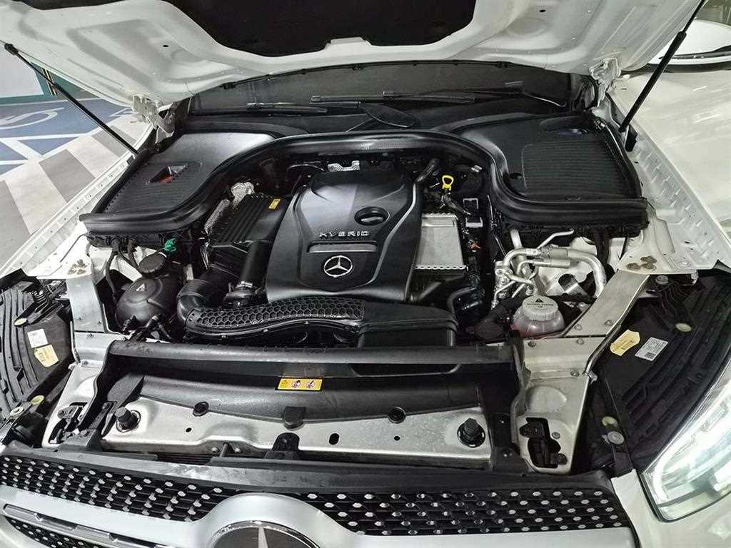 Mercedes Benz GLC Class 2021 Blanco - Importación desde Corea - HF Imports Iquique - Foto 19