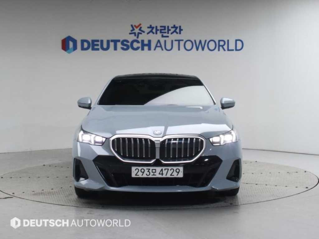 BMW 5 Series - Vista 3