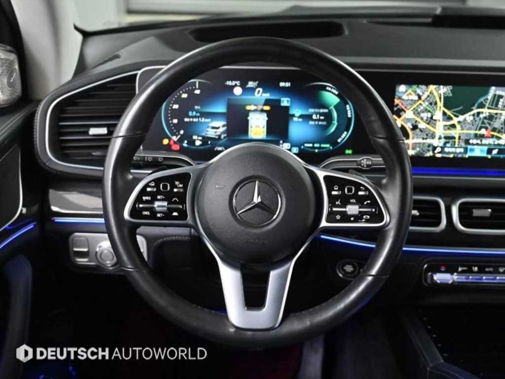 Mercedes Benz GLE Class - Vista 7