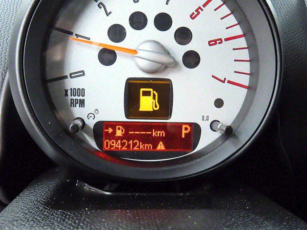 Mini Countryman - Vista 8