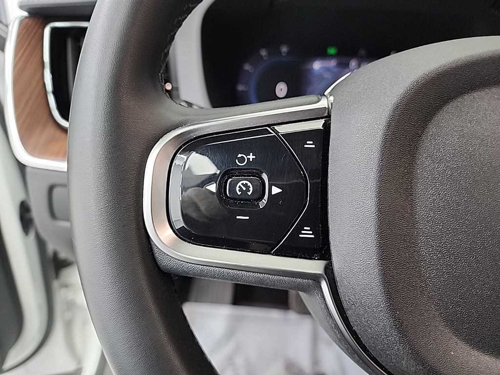 Volvo XC60 2023 Blanco - Importación desde Corea - HF Imports Iquique - Foto 18