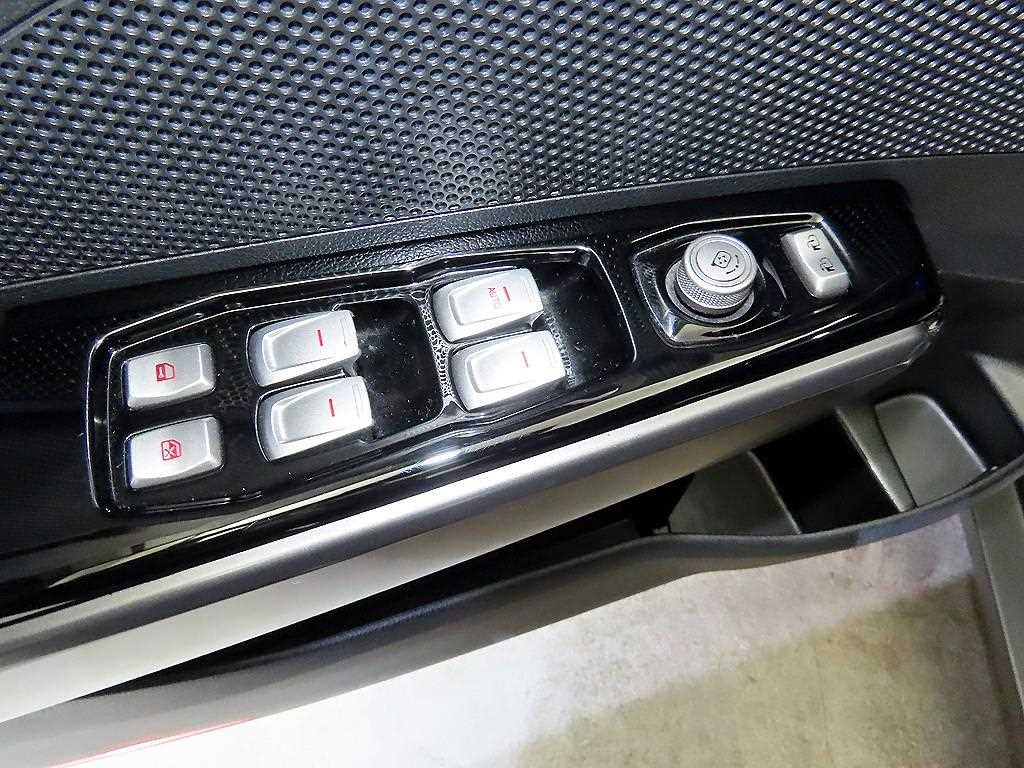 Ssangyong Tivoli 2019 Azul - Importación desde Corea - HF Imports Iquique - Foto 13