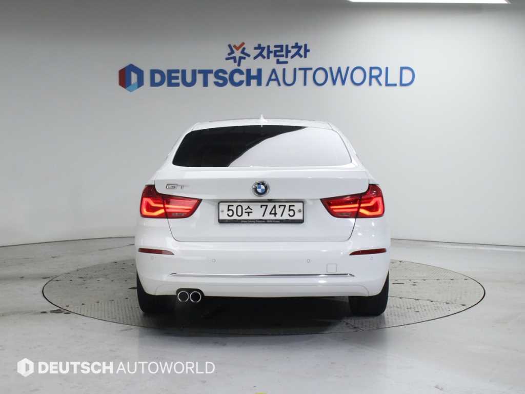 BMW Gran Turismo - Vista 4