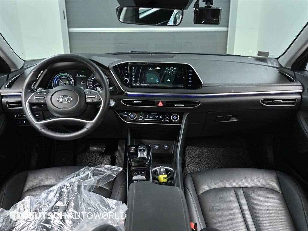 HYUNDAI Sonata - Vista 7