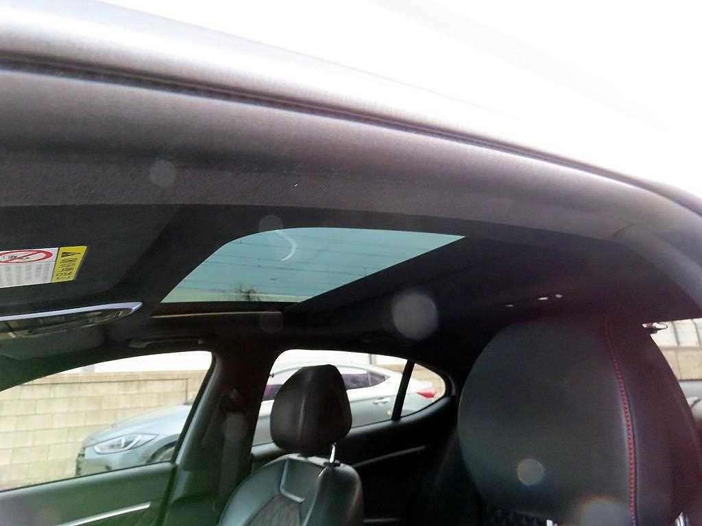 Genesis G70 2019 Gris - Importación desde Corea - HF Imports Iquique - Foto 17