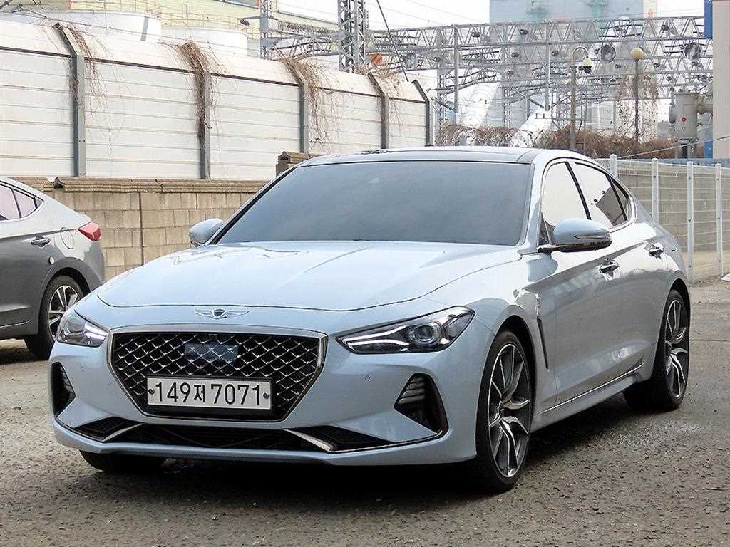 Genesis G70 - Vista 2