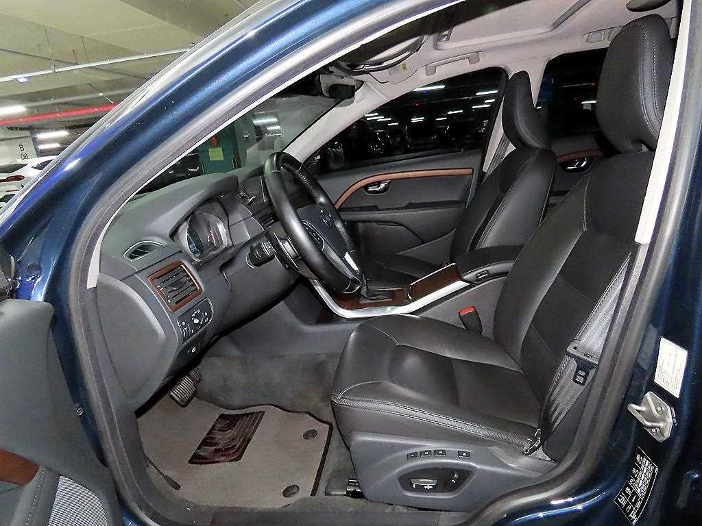 Volvo XC70 - Vista 6