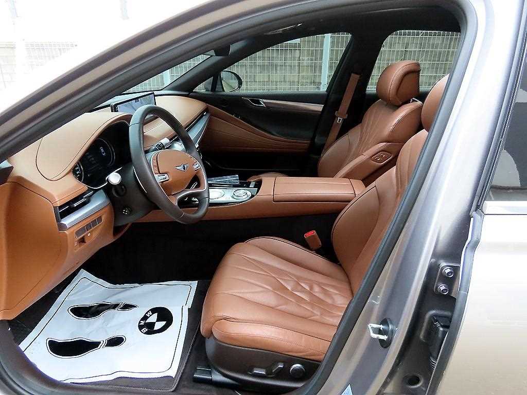 Genesis G80 - Vista 5