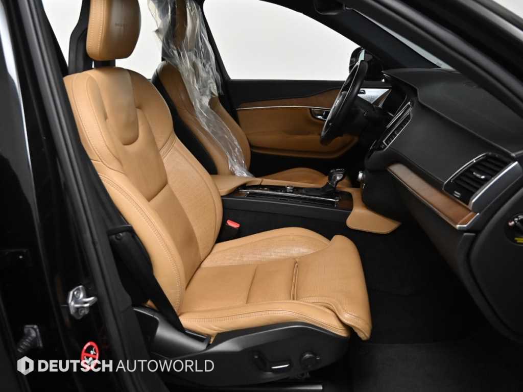 Volvo XC90 - Vista 10