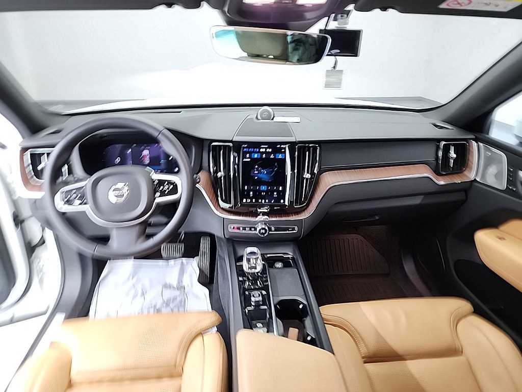 Volvo XC60 - Vista 7