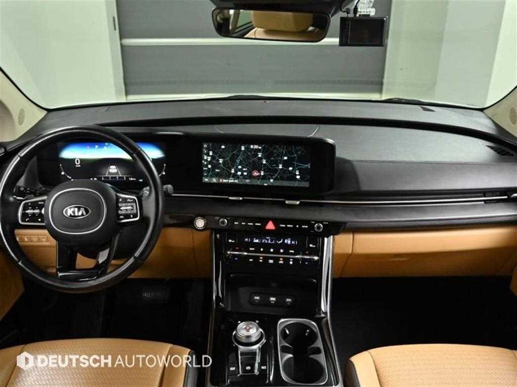 KIA Carnival - Vista 7