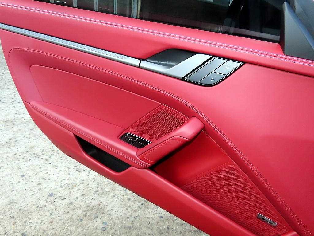 Porsche 911 - Vista 11