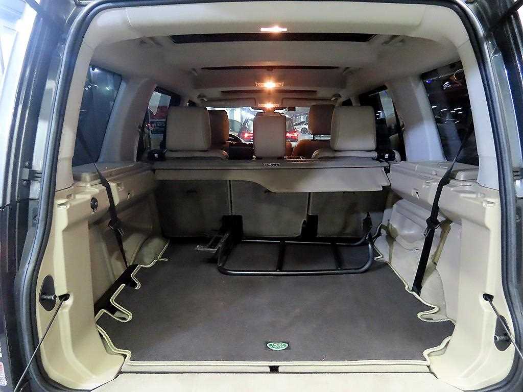 Land Rover Discovery 2016 Gris - Importación desde Corea - HF Imports Iquique - Foto 16