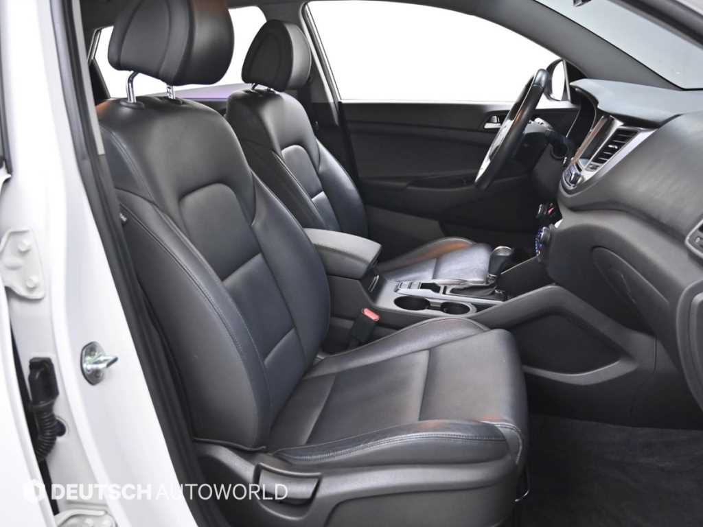 HYUNDAI Tucson - Vista 10