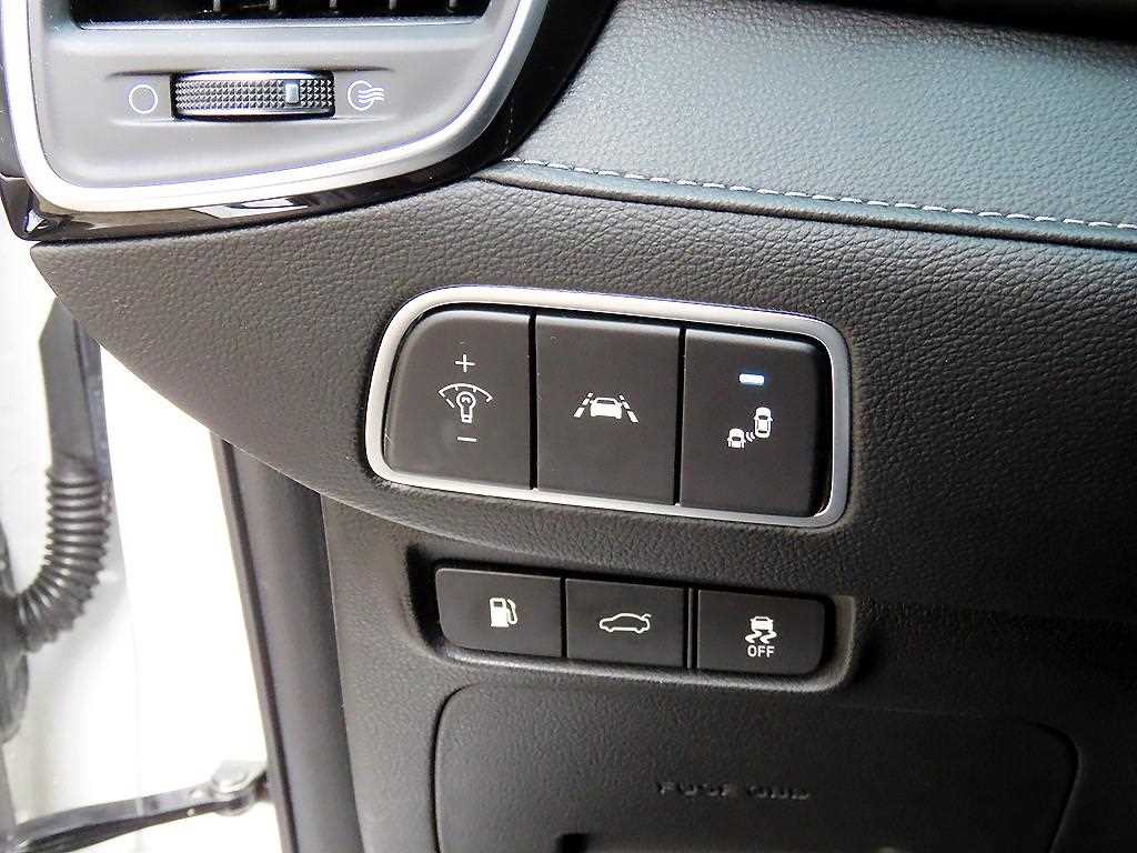 HYUNDAI Grandeur - Vista 12