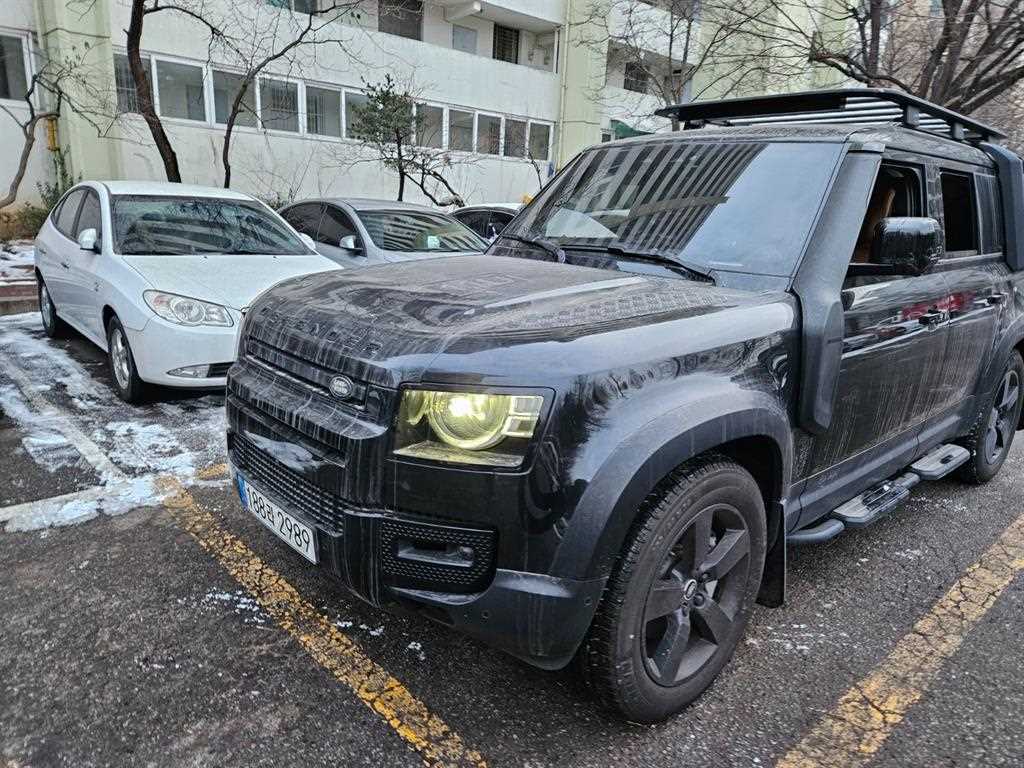 Land Rover Defender - Vista 3