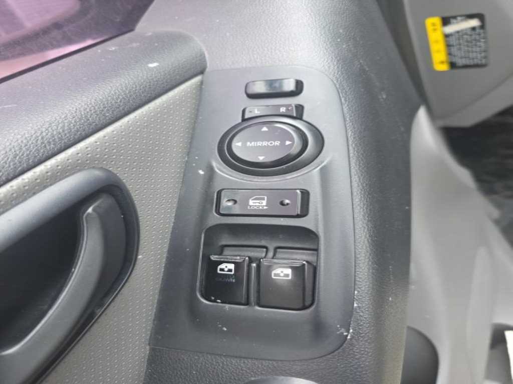 HYUNDAI Starex - Vista 9