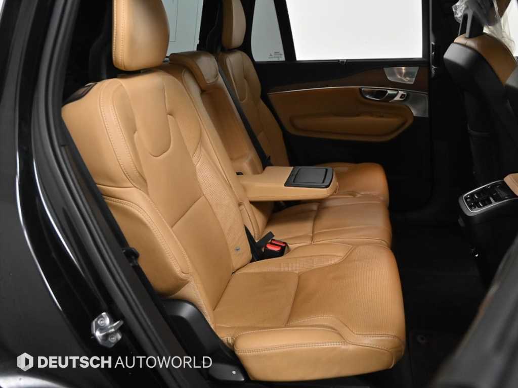 Volvo XC90 - Vista 12