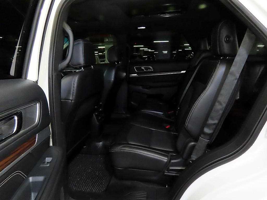 Ford Explorer - Vista 7