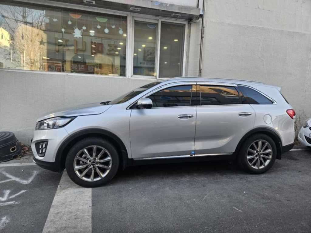 KIA Sorento 2016 Plateado - Importación desde Corea - HF Imports Iquique - Foto 1