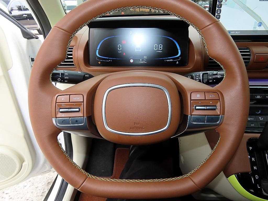 HYUNDAI Casper - Vista 8