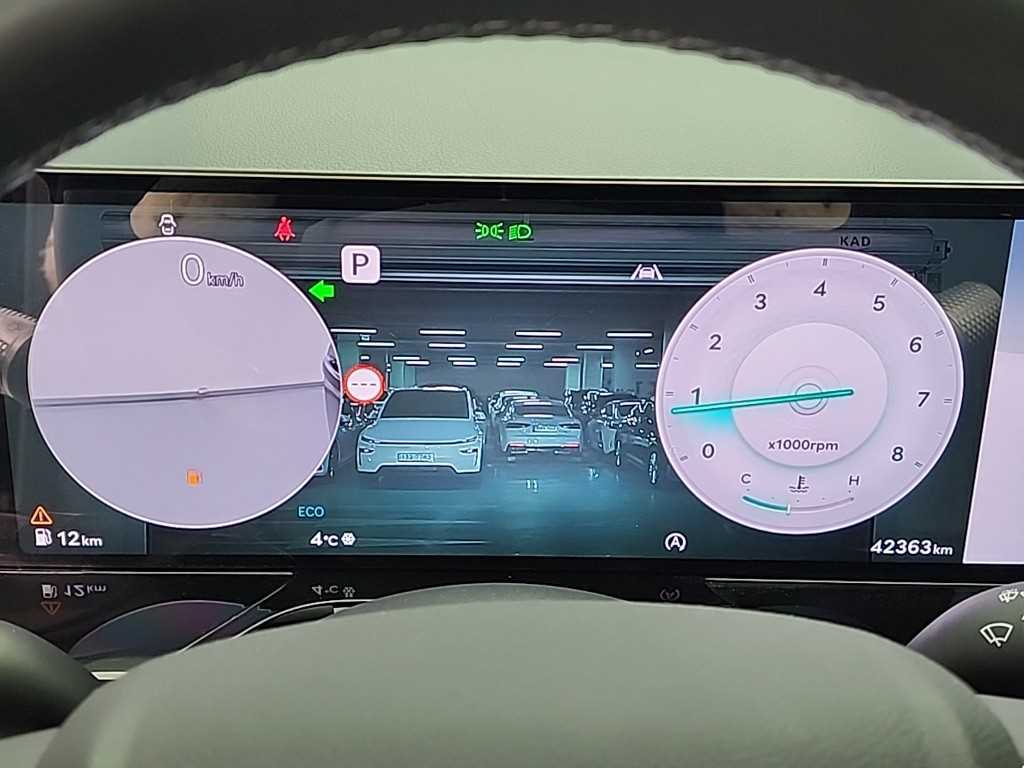 Genesis GV80 - Vista 6