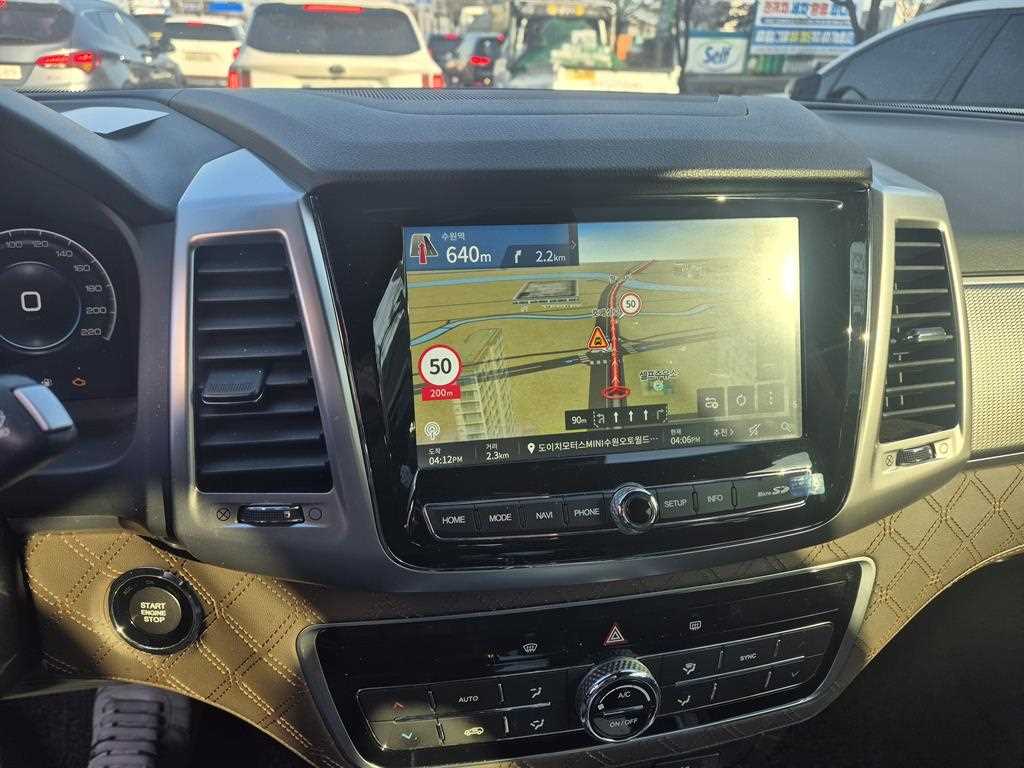 Ssangyong Rexton - Vista 5