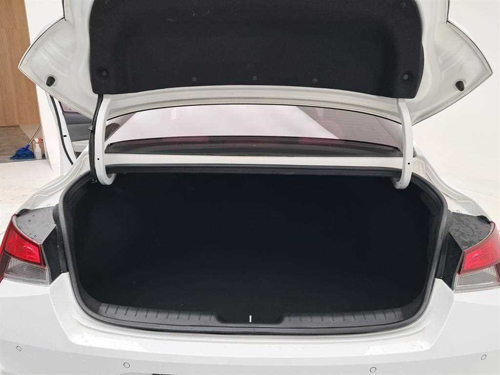 HYUNDAI Avante 2021 Blanco - Importación desde Corea - HF Imports Iquique - Foto 18