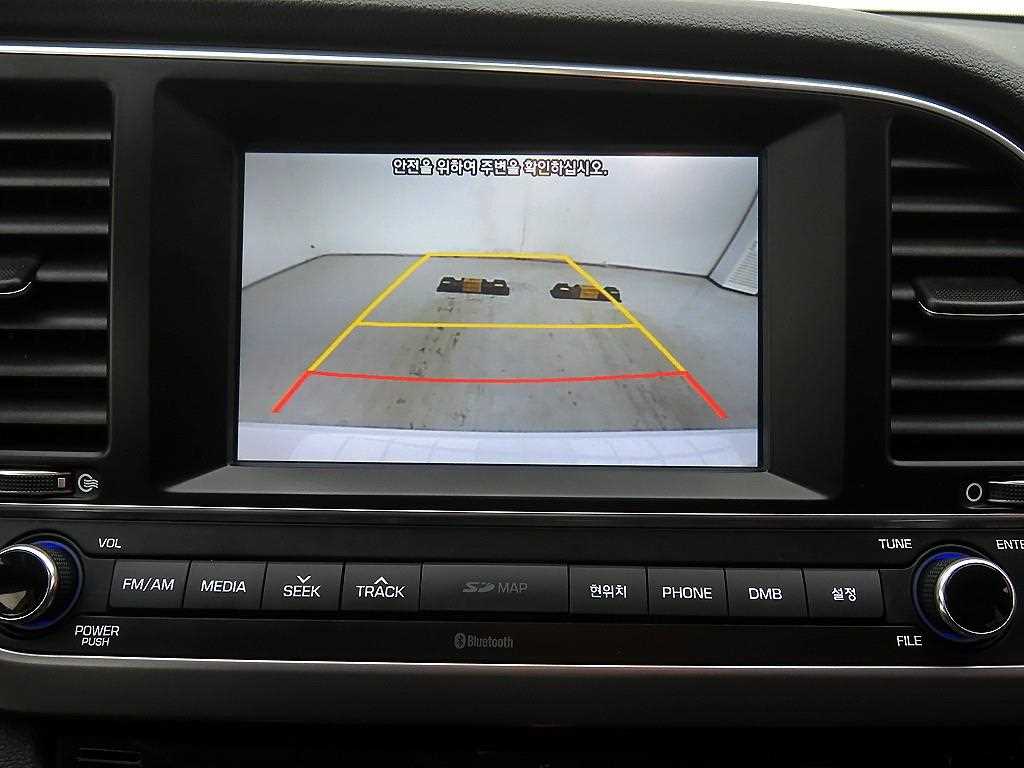 HYUNDAI Avante 2017 - Importación desde Corea - HF Imports Iquique - Foto 13