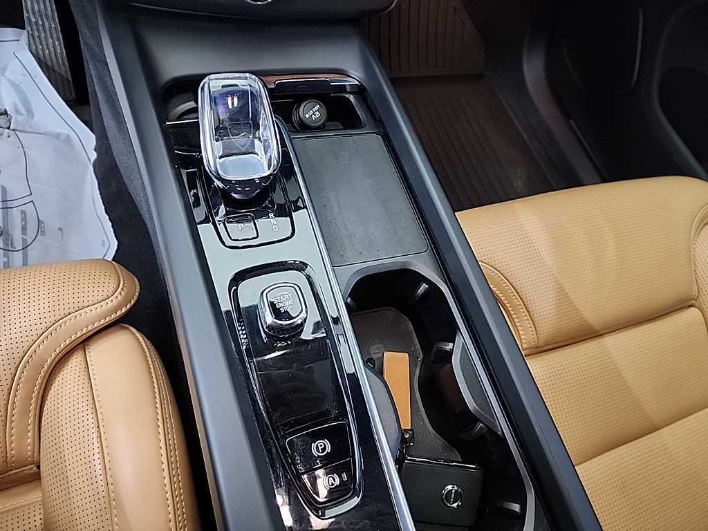 Volvo XC60 - Vista 8