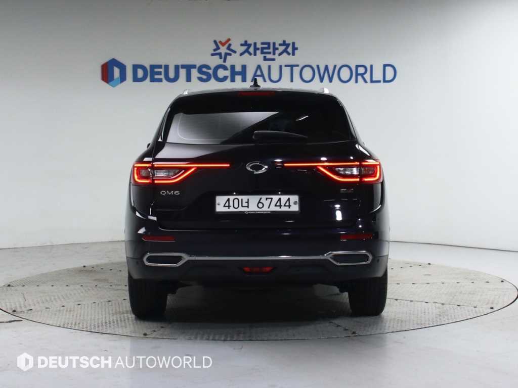 SAMSUNG QM6 - Vista 4