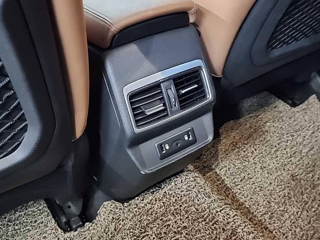 SAMSUNG QM6 2021 Blanco - Importación desde Corea - HF Imports Iquique - Foto 13